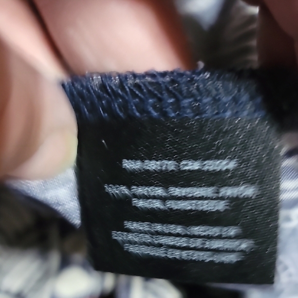 Anthropologie Lilka Navy and Red Patterned Romper - Picture 7 of 9